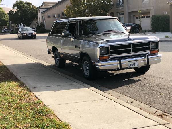 1989 Dodge Ram Charger LE like new V8 2WD Low Miles for sale in Modesto, CA – photo 7