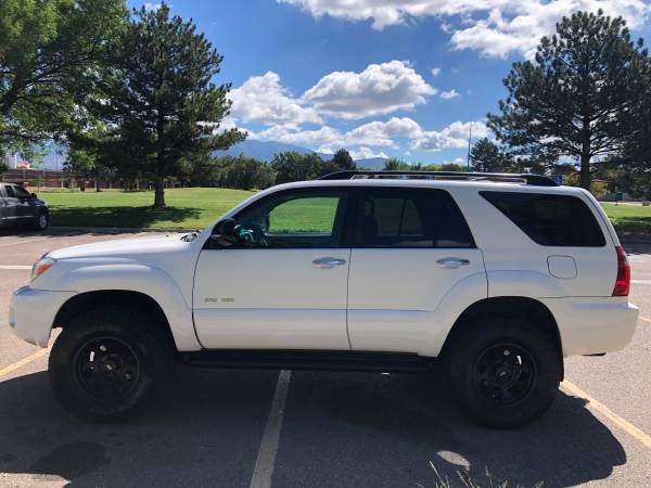 4Runner, 3rd row, 4x4, Leather, Clean title - - by for sale in Albuquerque, NM – photo 2