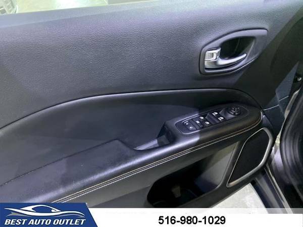 2018 Jeep Compass Latitude 4x4 SUV - - by dealer for sale in Floral Park, NY – photo 19