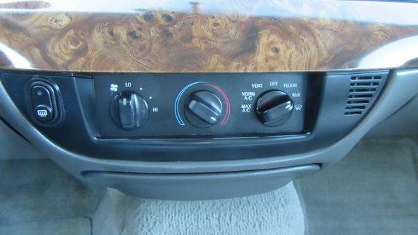 2007 Mercury Grand MKarquis GS - cars & trucks - by dealer - vehicle... for sale in Waldo, WI – photo 19