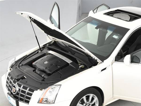 2013 Caddy Cadillac CTS 3.0 Luxury Collection Sedan 4D sedan White - for sale in Barrington, RI – photo 4