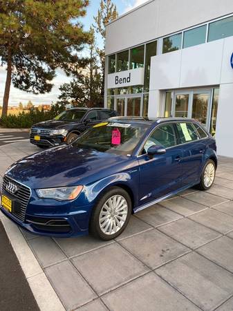 2016 Audi A3 e-tron SCUBA BLUE For Sale *GREAT PRICE!* for sale in Bend, OR – photo 6