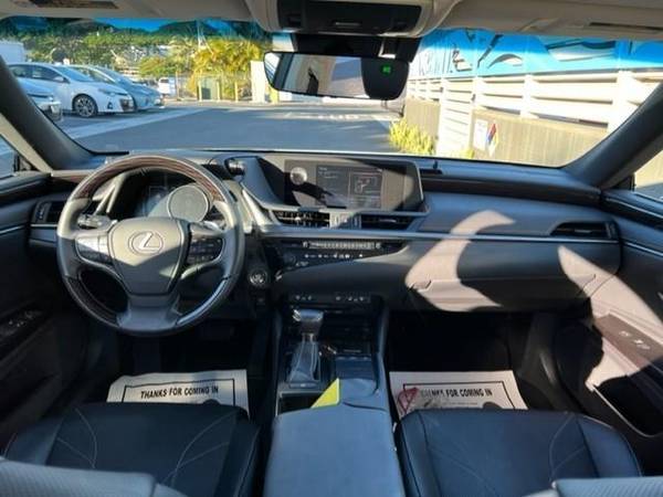 2019 Lexus ES - - by dealer - vehicle automotive sale for sale in Honolulu, HI – photo 19