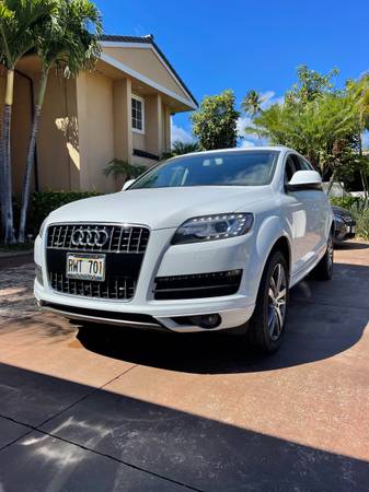 2013 Audi Q7 with 3196 miles! Like new! for sale in Honolulu, HI