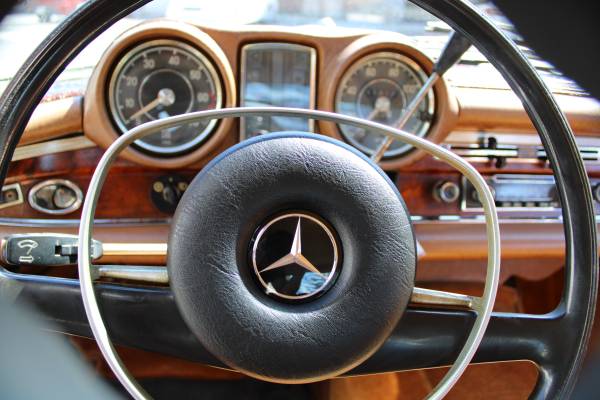 1968 Mercedes Benz 280SE Coupe - - by dealer - vehicle for sale in Laguna Beach, CA – photo 8