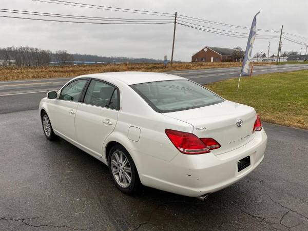 2005 Toyota Avalon Limited 4dr Sedan - - by dealer for sale in Wrightsville, PA – photo 5