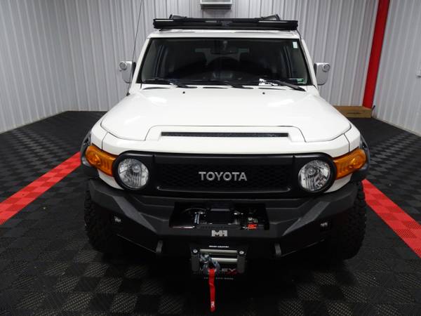 2012 Toyota FJ Cruiser 4WD hatchback White - cars & trucks - by... for sale in Branson West, MO – photo 6