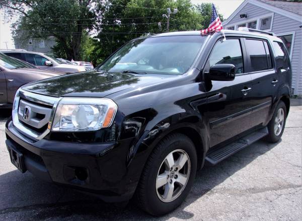 2011 Honda Pilot EXL/4x4/Nav/Everyone is APPROVED@Topline Import... for sale in Haverhill, MA