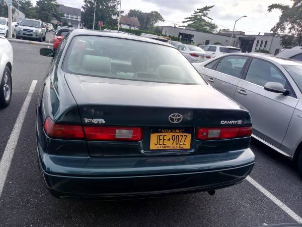 1997 Toyota Camry LE for sale in Hewlett, NY – photo 4
