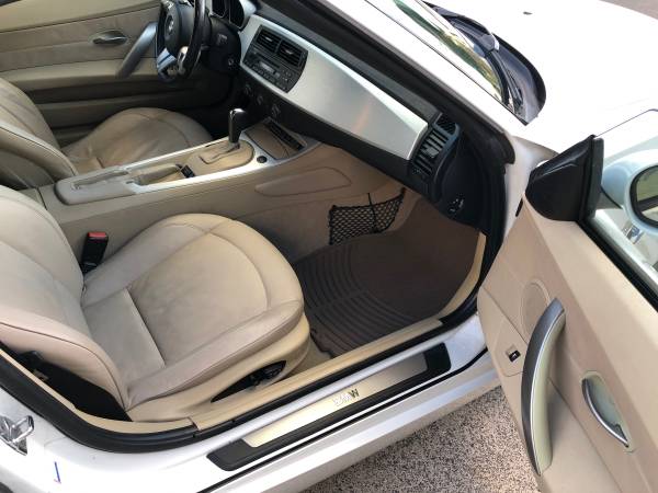 2007 BMW Z4 excellent condition very clean for sale in Honolulu, HI – photo 7