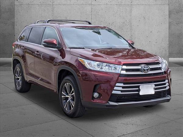 2018 Toyota Highlander LE Plus SKU: JS275326 SUV - - by for sale in Irvine, CA – photo 3