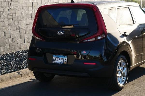 2021 Kia Soul S - - by dealer - vehicle automotive sale for sale in Burnsville, MN – photo 4