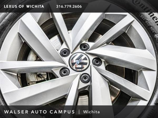2018 Volkswagen Passat SE for sale in Wichita, KS – photo 8