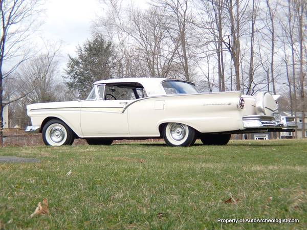 1957 Ford Skyliner - - by dealer - vehicle automotive for sale in Middletown, CT – photo 5
