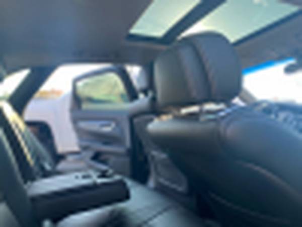 2013 Cadillac XTS Premium Collection AWD 4dr Sedan - cars & trucks -... for sale in redford, MI – photo 24