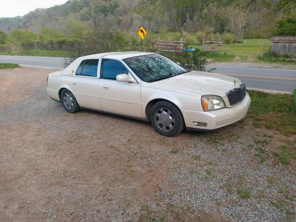 03 Cadillac DeVille with Elegance package for sale in Tazewell, TN