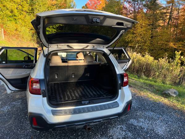 2018 Subaru Outback 2 5i Limited Wagon 4D for sale in Huntington, VT – photo 3