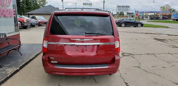 2013 Chrysler Town Country 4dr Wgn Touring W/FREE 6 MONTH WARRANTY for sale in Clare, MI – photo 7