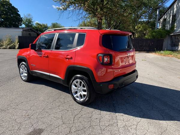 2017 Jeep Renegade Latitude 4WD for sale in Louisville, KY – photo 5