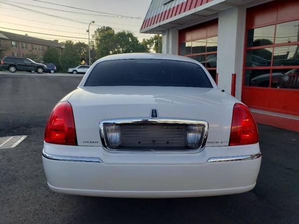 Lincoln Town Car - BAD CREDIT BANKRUPTCY REPO SSI RETIRED APPROVED -... for sale in Philadelphia, PA – photo 6