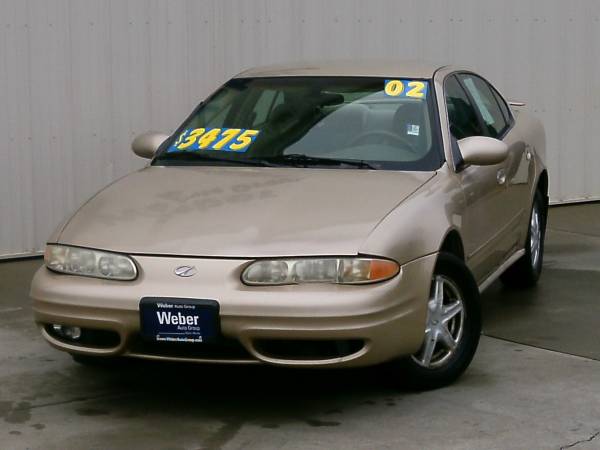 2002 Oldsmobile Alero-RELIABLE, AFFORDABLE TRANSPORTATION! for sale in Silvis, IA – photo 3