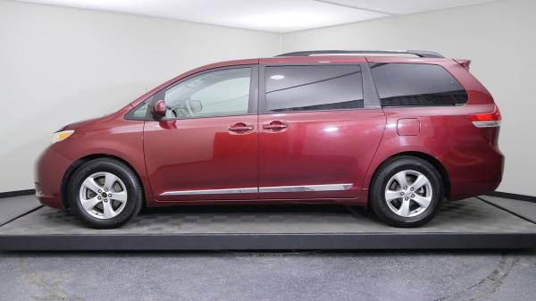 2013 Toyota Sienna LE Minivan 4D [ Only 20 Down/Low Monthly] - cars for sale in Sacramento , CA – photo 3