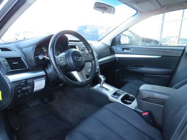 2011 Subaru Legacy 2 5i Premium Sedan 4D 4-Cyl, 2 5 Liter for sale in Omaha, NE – photo 10