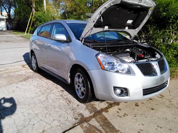 pontiac vibe 09 for sale in Lincolnwood, IL – photo 3