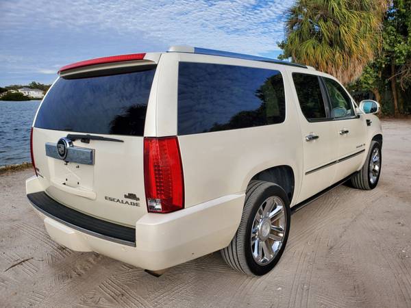 Cadillac Escalade ESV - FL OWNED - LUXURY COLLECTION - VERY CLEAN! for sale in Sarasota, FL – photo 12