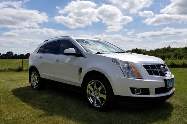 Price Drop-2011 Cadillac SRX Performance for sale in Milan, IA – photo 2