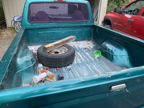 1996 Ford F150 read description for sale in Stanton, KY – photo 5