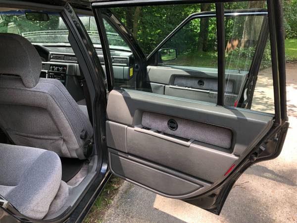 '94 Volvo 940 - Black - cruiser - great condition for sale in NEW YORK, NY – photo 12