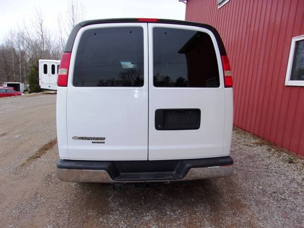 2014 Chevy Express 15 Passenger, Tow Package, Keyless Entry!... for sale in Millersburg, OH – photo 7