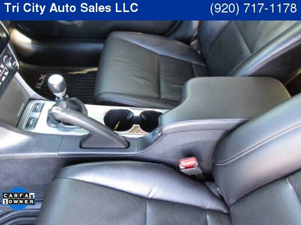 2014 Acura ILX 2.4L w/Premium 4dr Sedan Package Family owned since... for sale in MENASHA, WI – photo 16
