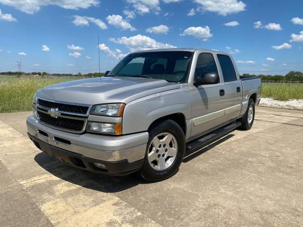 2006 chevy silverado - - by dealer - vehicle for sale in Red Oak, TX – photo 2