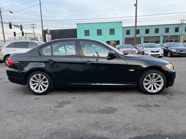 2011 BMW 328i Hot Deal/Leather/Sunroof & Clean Title - cars & for sale in Roanoke, VA – photo 5