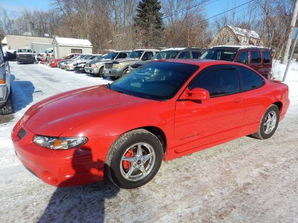 2001 Pontiac Grand Prix GT - Manager s Special! - - by for sale in Oakdale, MN – photo 6