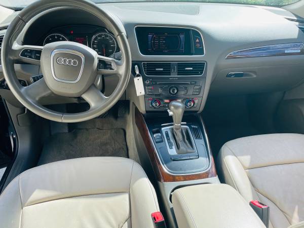 2012 AUDI Q5 PREMIUM - cars & trucks - by dealer - vehicle... for sale in Hollywood, FL – photo 8