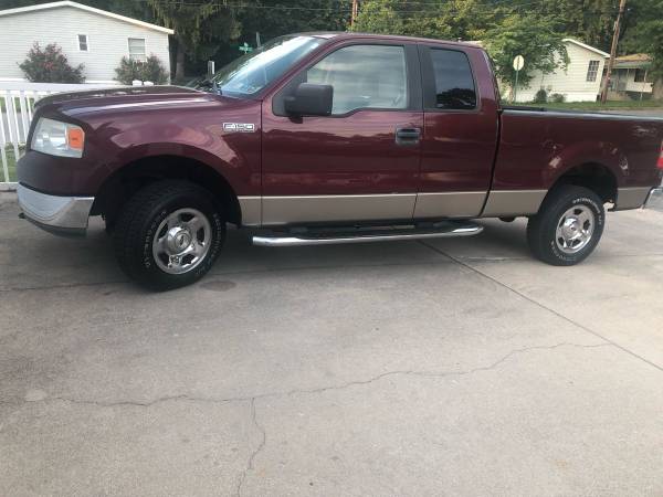 FORD F150 SUPER CAB XLT PICK UP 4WD 5 1/2 FOOT BED 2005 for sale in Highspire, PA