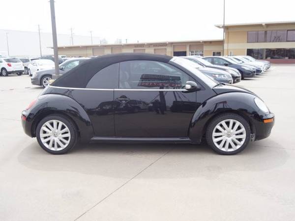 2010 Volkswagen VW New Beetle Convertib PZEV - - by for sale in Wichita, KS – photo 2