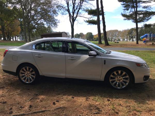 2010 LINCOLN MKS AWD for sale in Lititz, PA – photo 4
