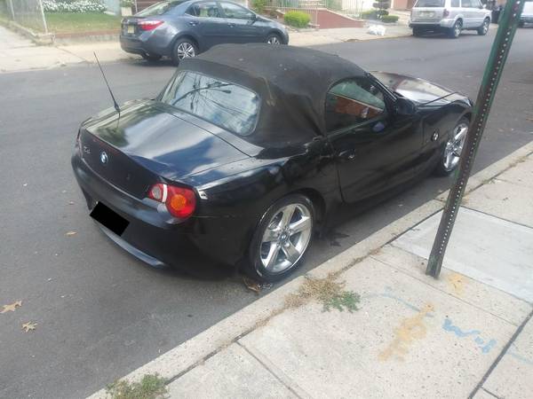 TRADE***********2005 BMW Z4 2.5i SPORT (Convertible)(5spd Stick)***** for sale in New York City, NY – photo 8