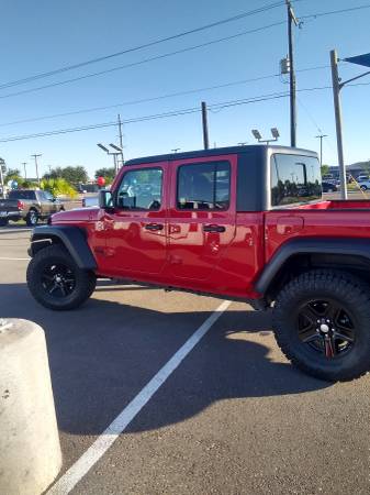 2020 Jeep Gladiator - cars & trucks - by dealer - vehicle automotive... for sale in McAllen, TX – photo 7