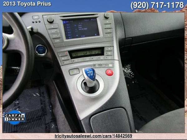 2013 TOYOTA PRIUS THREE 4DR HATCHBACK Family owned since 1971 - cars for sale in MENASHA, WI – photo 13