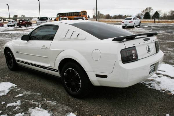 2007 Ford Mustang (loaded leather!) - cars & trucks - by dealer -... for sale in Rigby, ID – photo 7