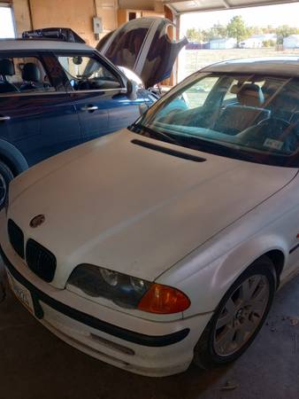 Parts or engine swap car - 2000 BMW 323i for sale in Great Falls, MT