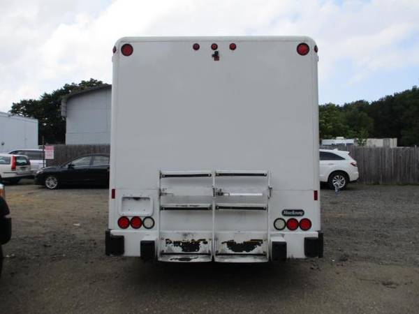 2012 Isuzu NPR HD 14 BEVERAGE TRUCK * ROLL UP SIDE DOORS - cars &... for sale in South Amboy, PA – photo 19