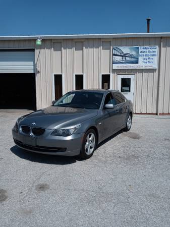 2008 BMW 525xi - - by dealer - vehicle automotive sale for sale in Davenport, IA