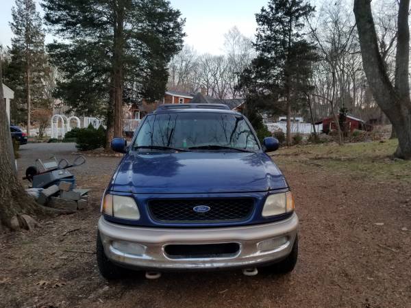 1997 ford f150 xlt 4 6 l v8 4x4 long bed for sale in Guilford , CT – photo 2