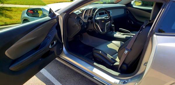 2013 Chevrolet CAMARO 2LT - Leather seats - Excellent Condition! for sale in Arlington, TX – photo 13